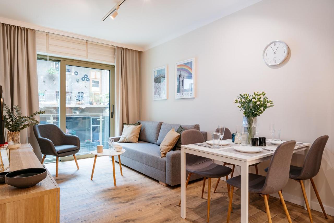 Piedmont Home By Loft Affair Krasków Dış mekan fotoğraf
