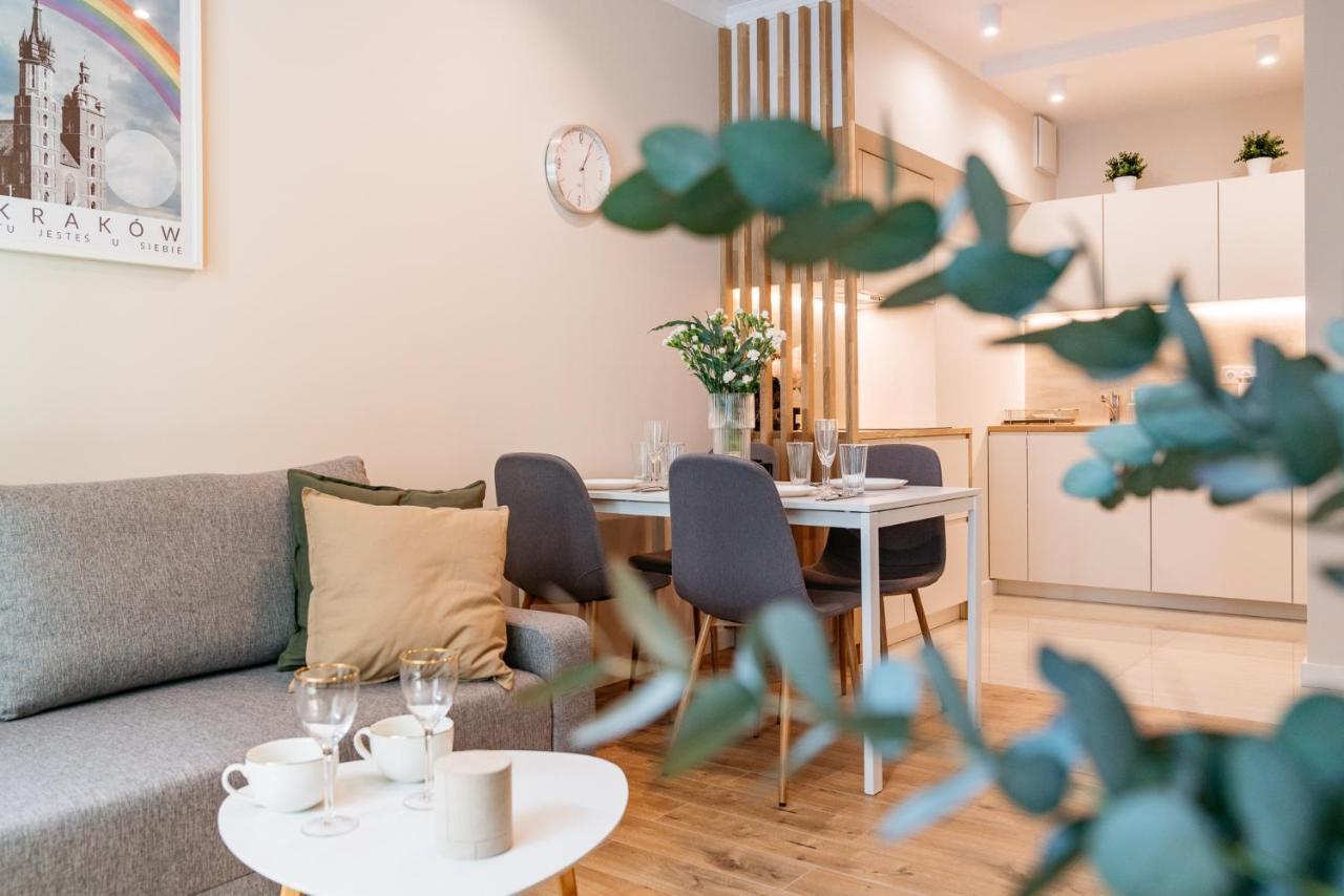 Piedmont Home By Loft Affair Krasków Dış mekan fotoğraf